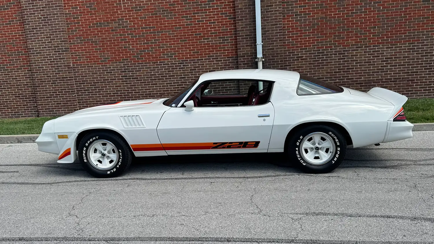 1979 Chevrolet Camaro Z28 - Photo 2