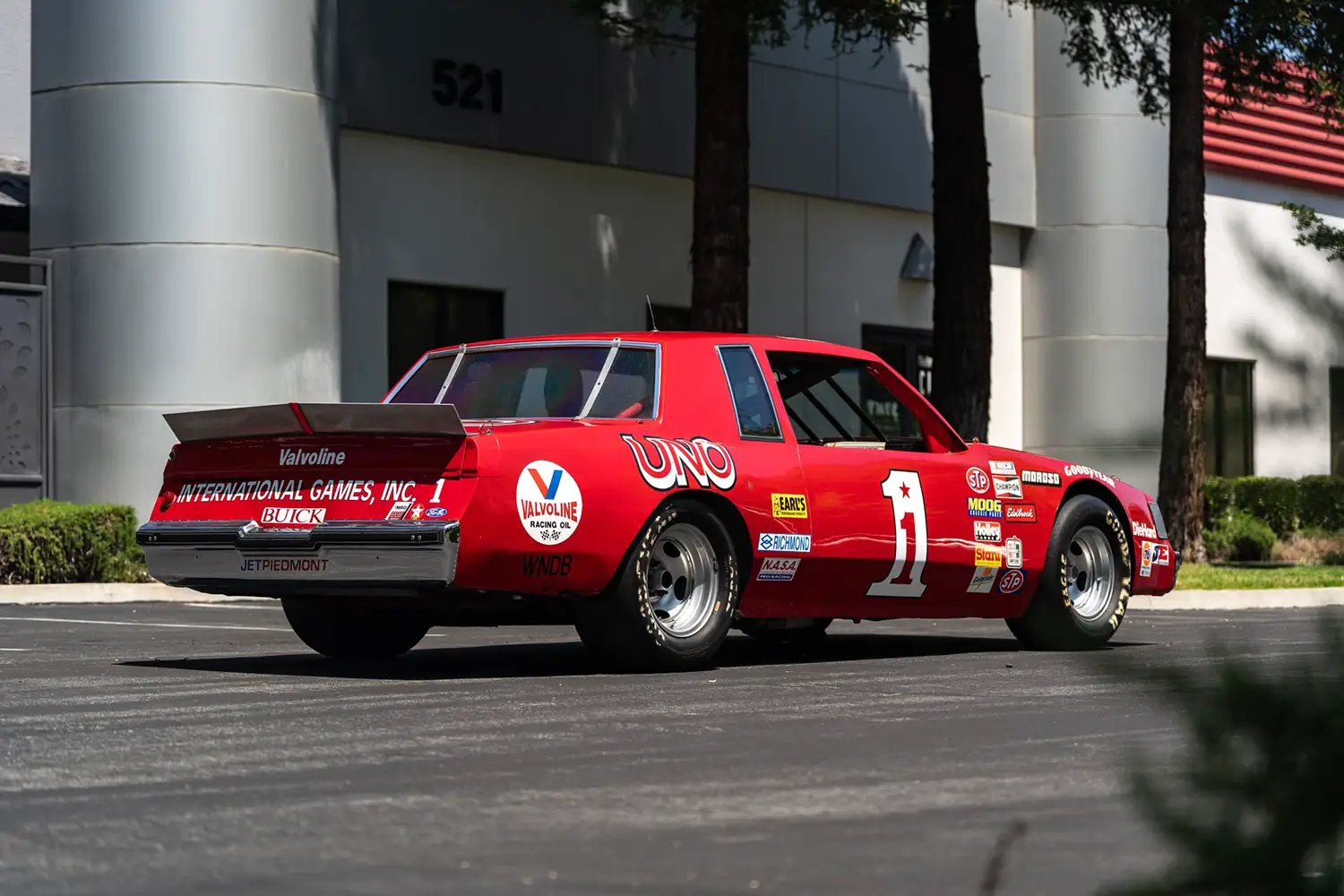 1981 Buick Regal NASCAR Stock Car - Photo 2