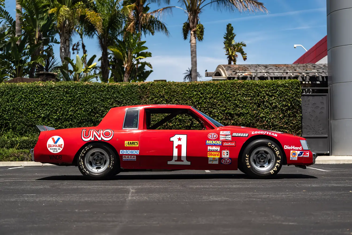 1981 Buick Regal NASCAR Stock Car - Photo 3