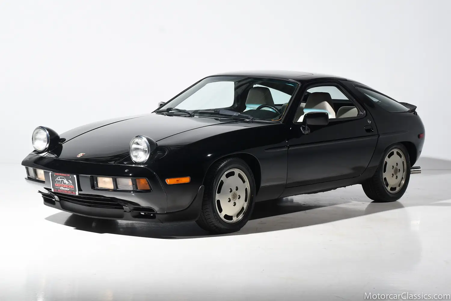 1983 Porsche 928 S - Photo 1