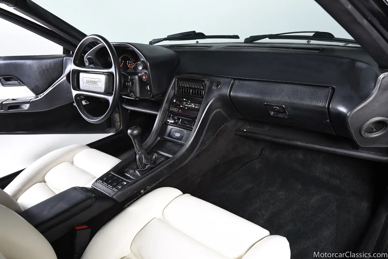 1983 Porsche 928 S - Photo 4