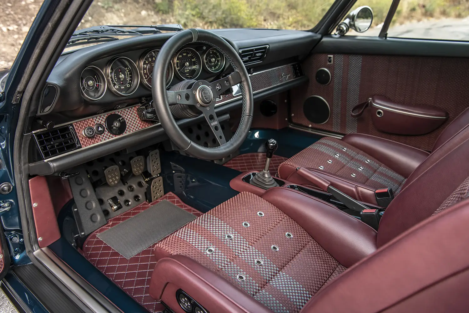 1989 Porsche 911 Reimagined by Singer - Photo 7