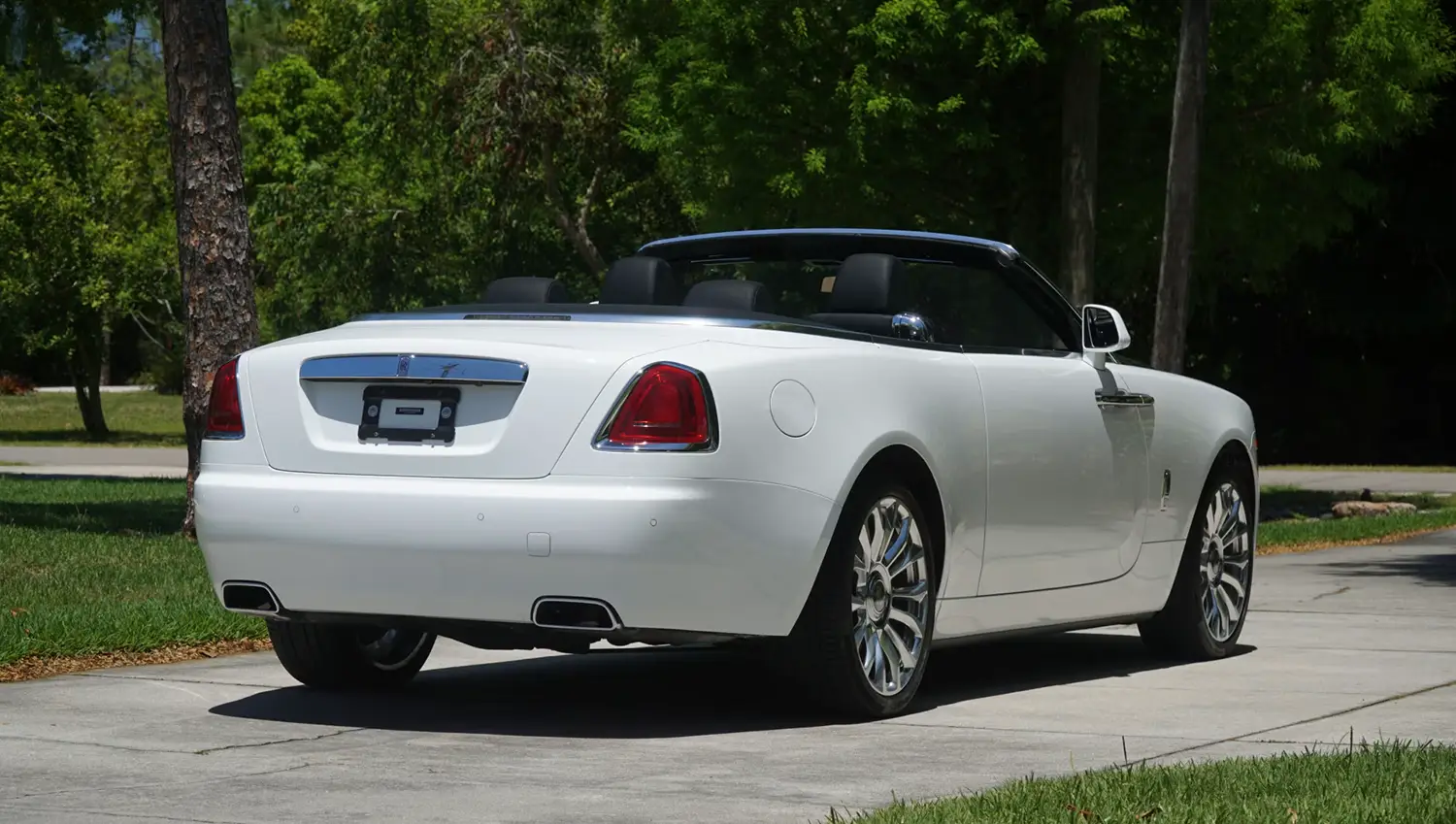 2019 Rolls-Royce Dawn - Photo 11