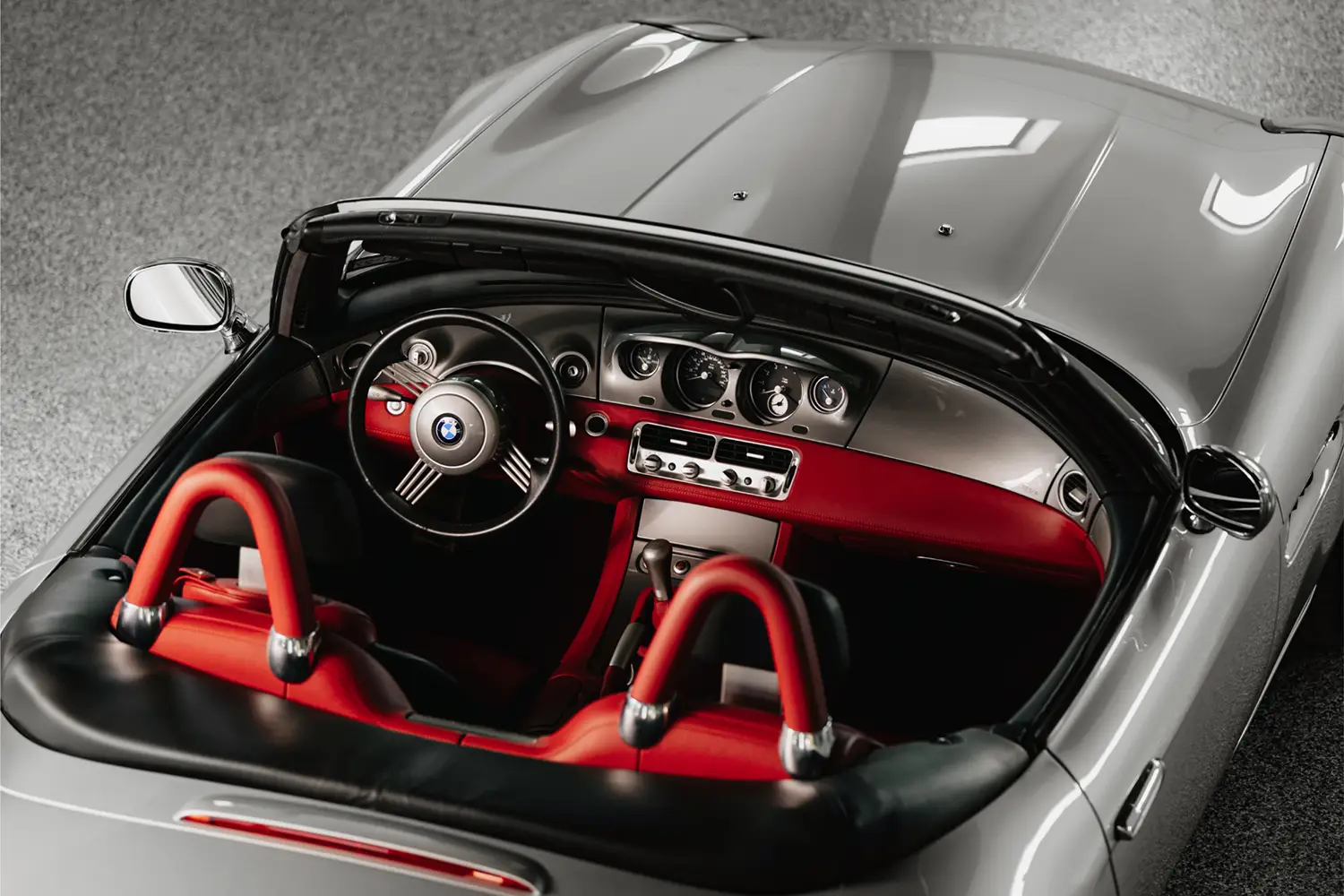 2001 BMW Z8 - Photo 4