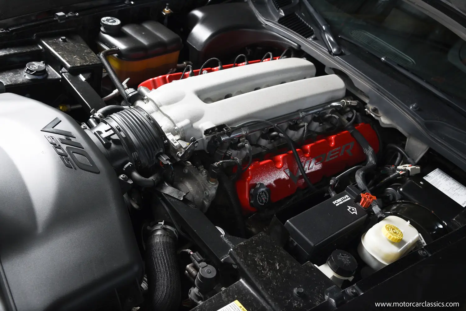 2004 Dodge Viper SRT-10 - Photo 5
