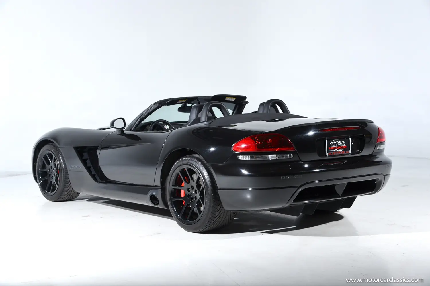 2004 Dodge Viper SRT-10 - Photo 11
