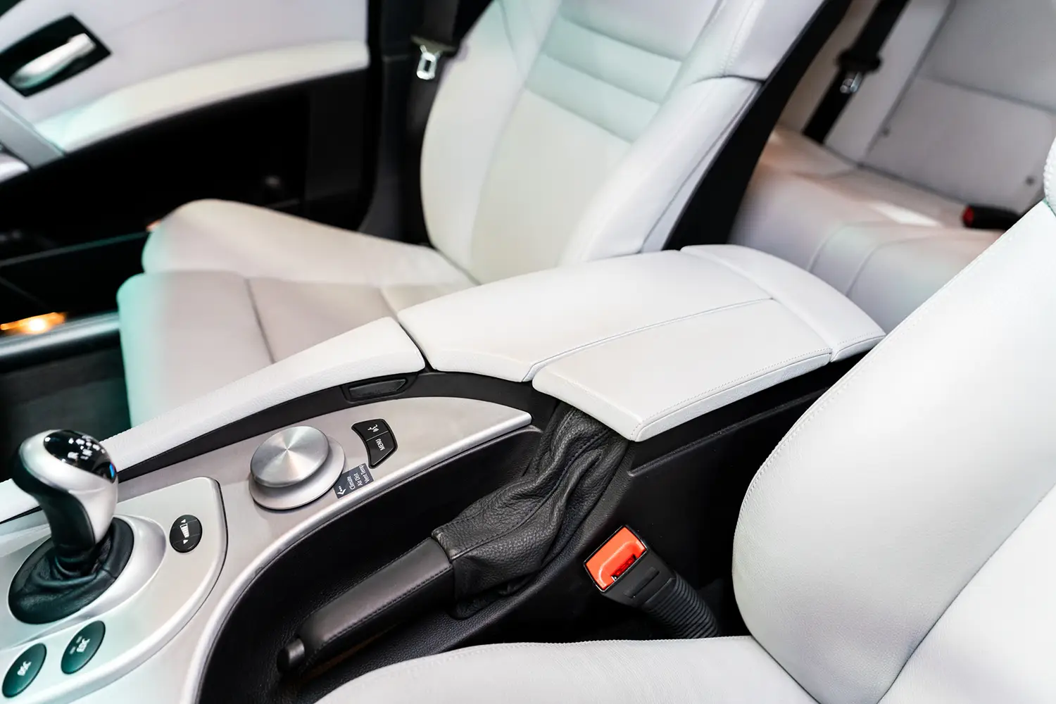 2006 BMW M5 - Photo 8