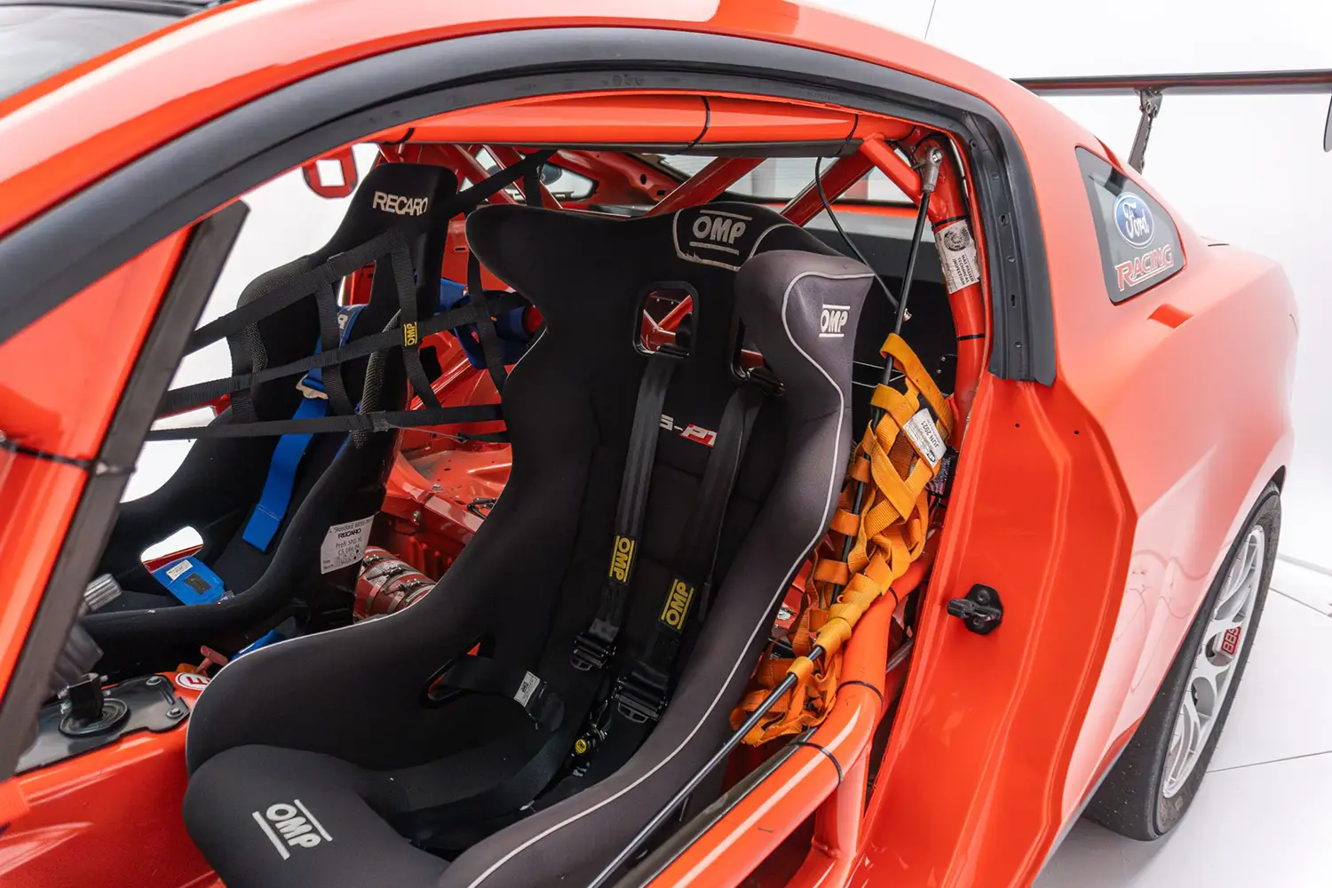 2012 Ford Mustang Boss 302S - Photo 4
