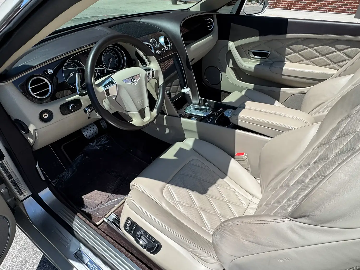 2013 Bentley Continental GTC Convertible - Photo 4