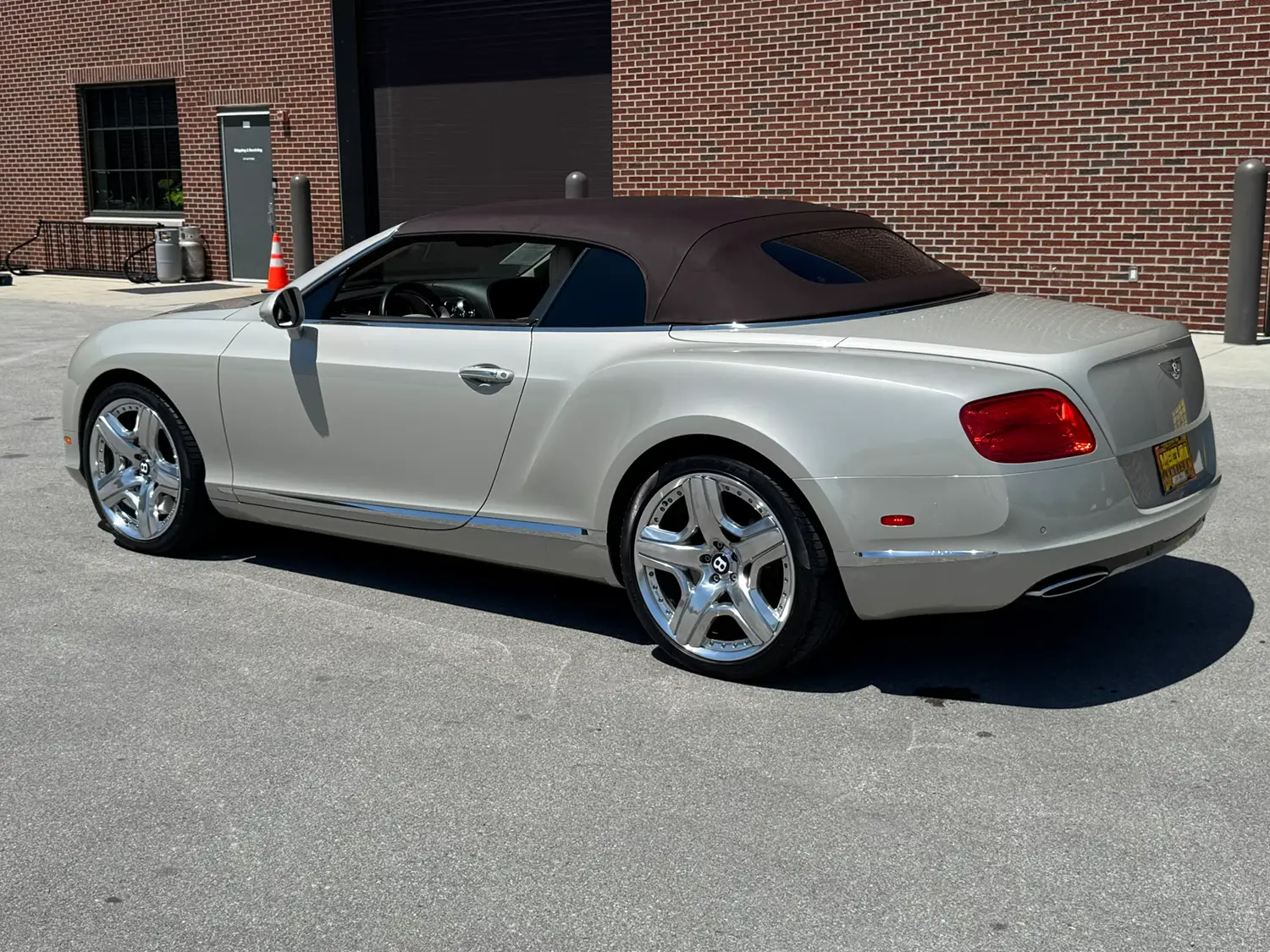 2013 Bentley Continental GTC Convertible - Photo 9