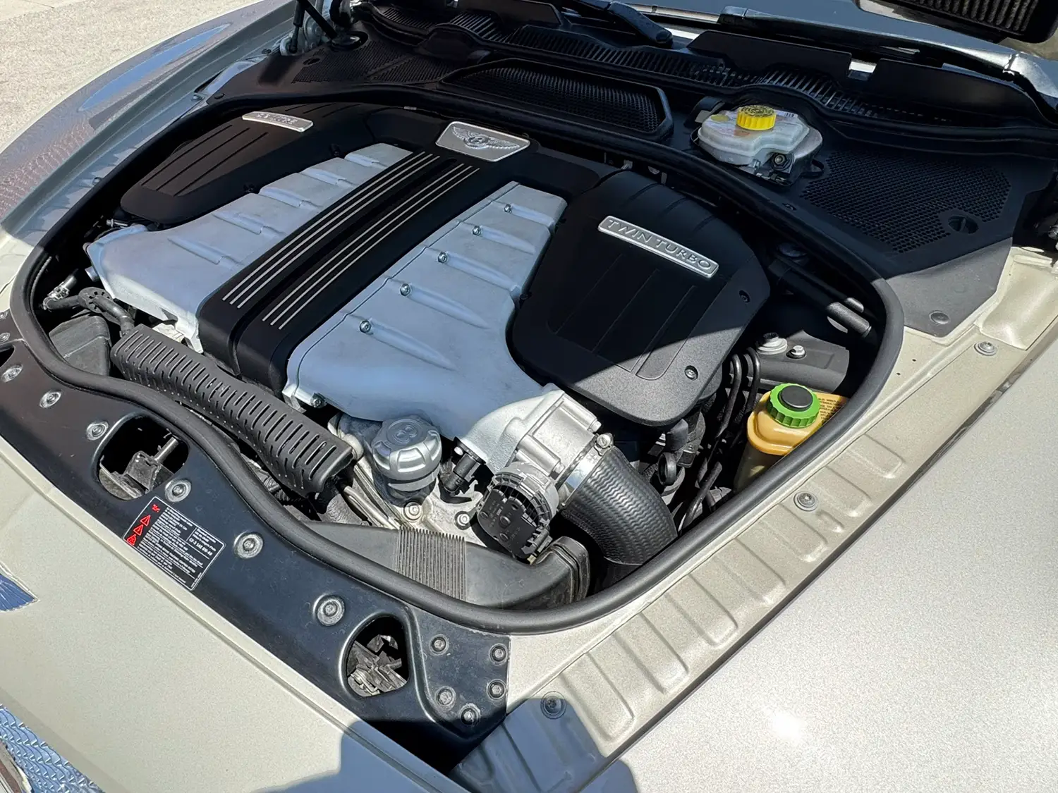 2013 Bentley Continental GTC Convertible - Photo 5