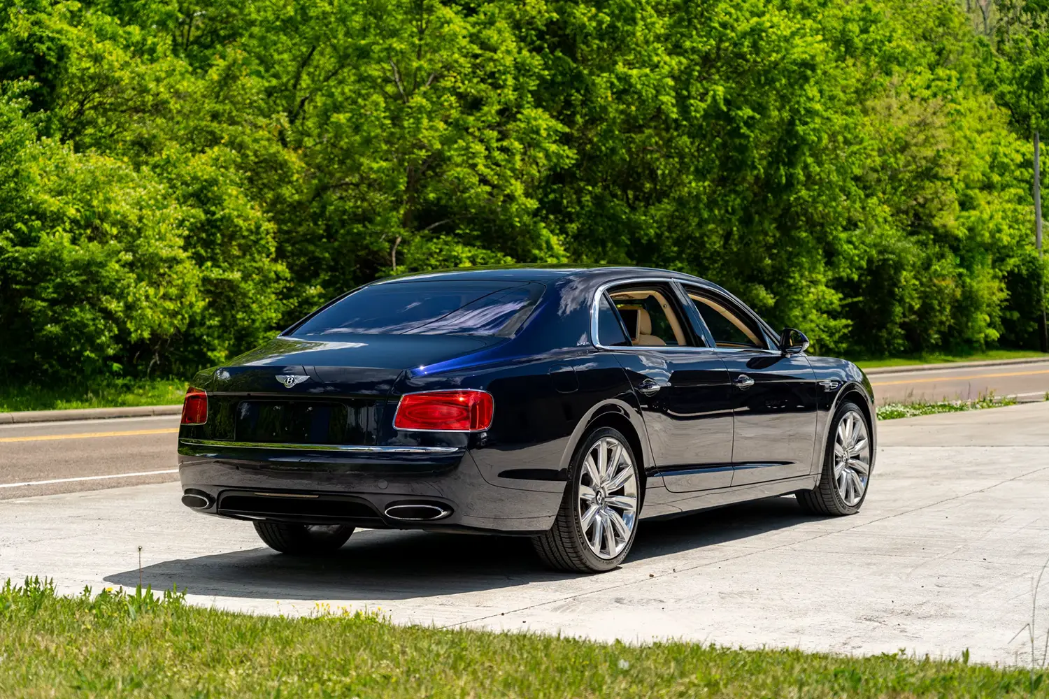2014 Bentley Flying Spur - Photo 2