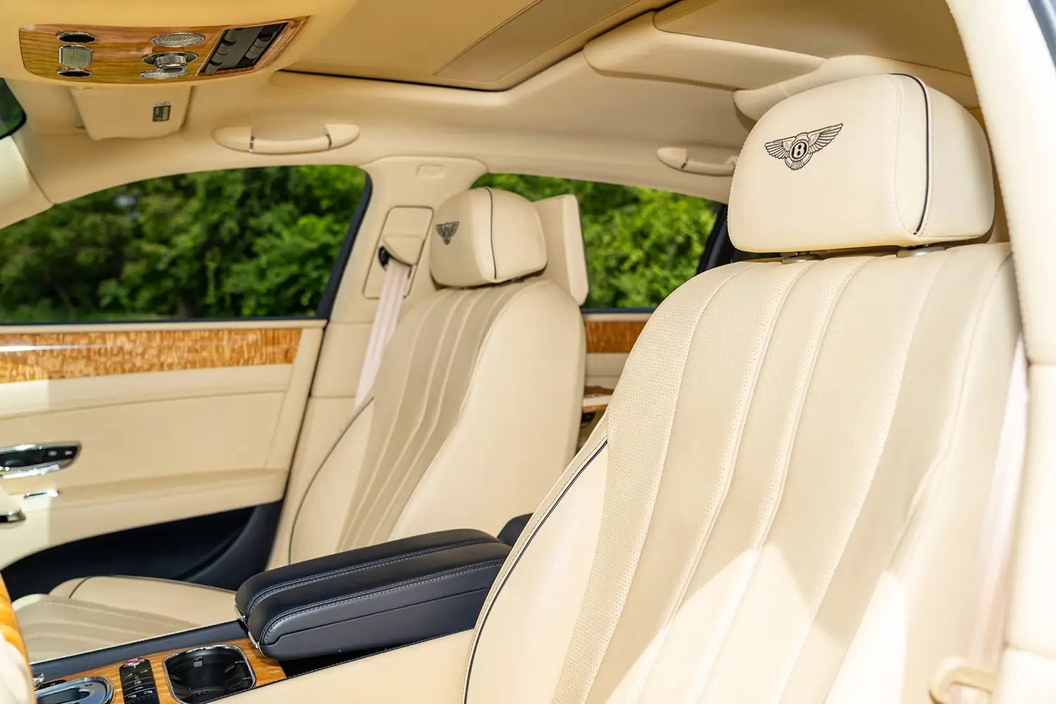 2014 Bentley Flying Spur - Photo 13