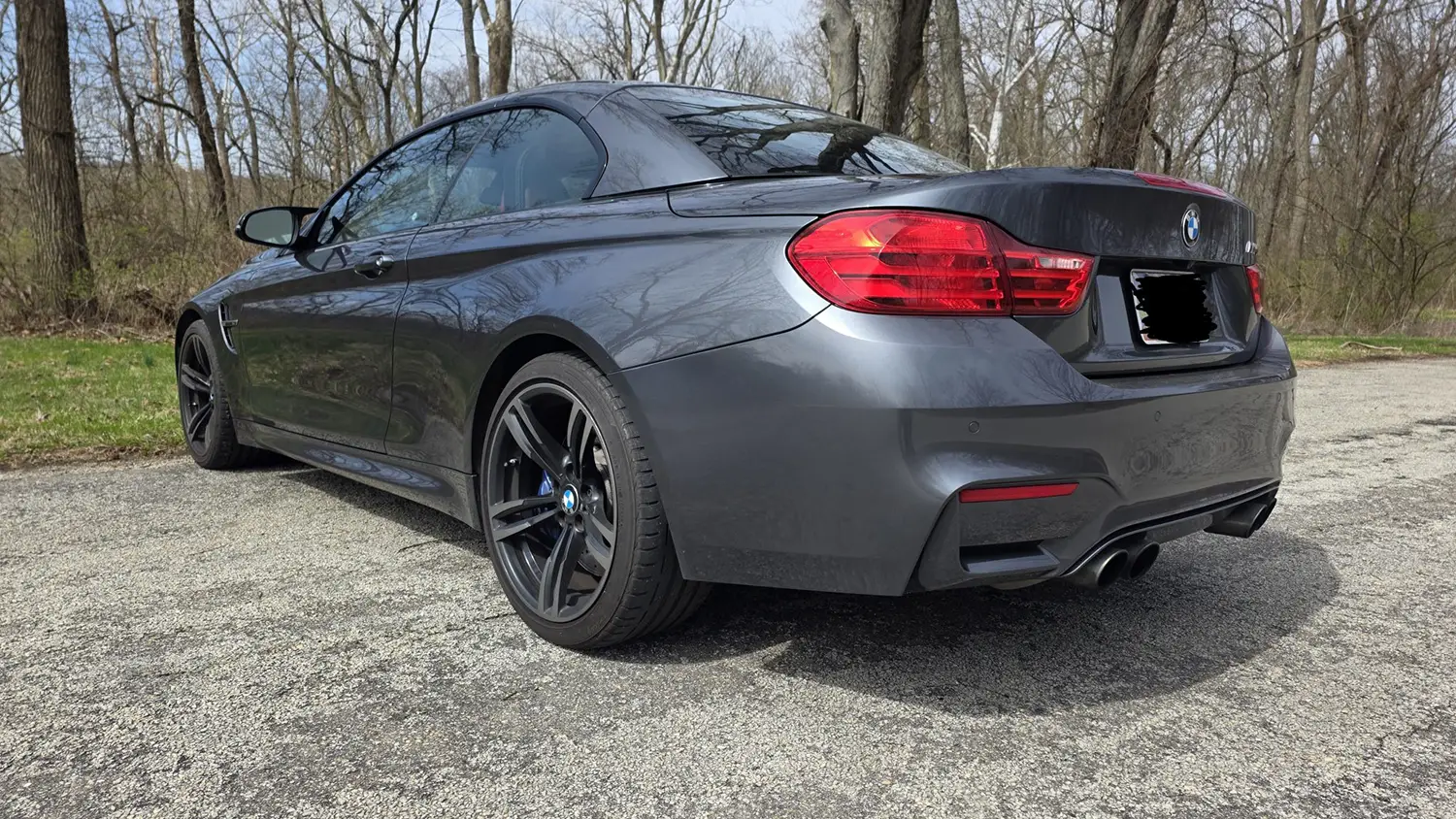 2015 BMW M4 Convertible - Photo 2