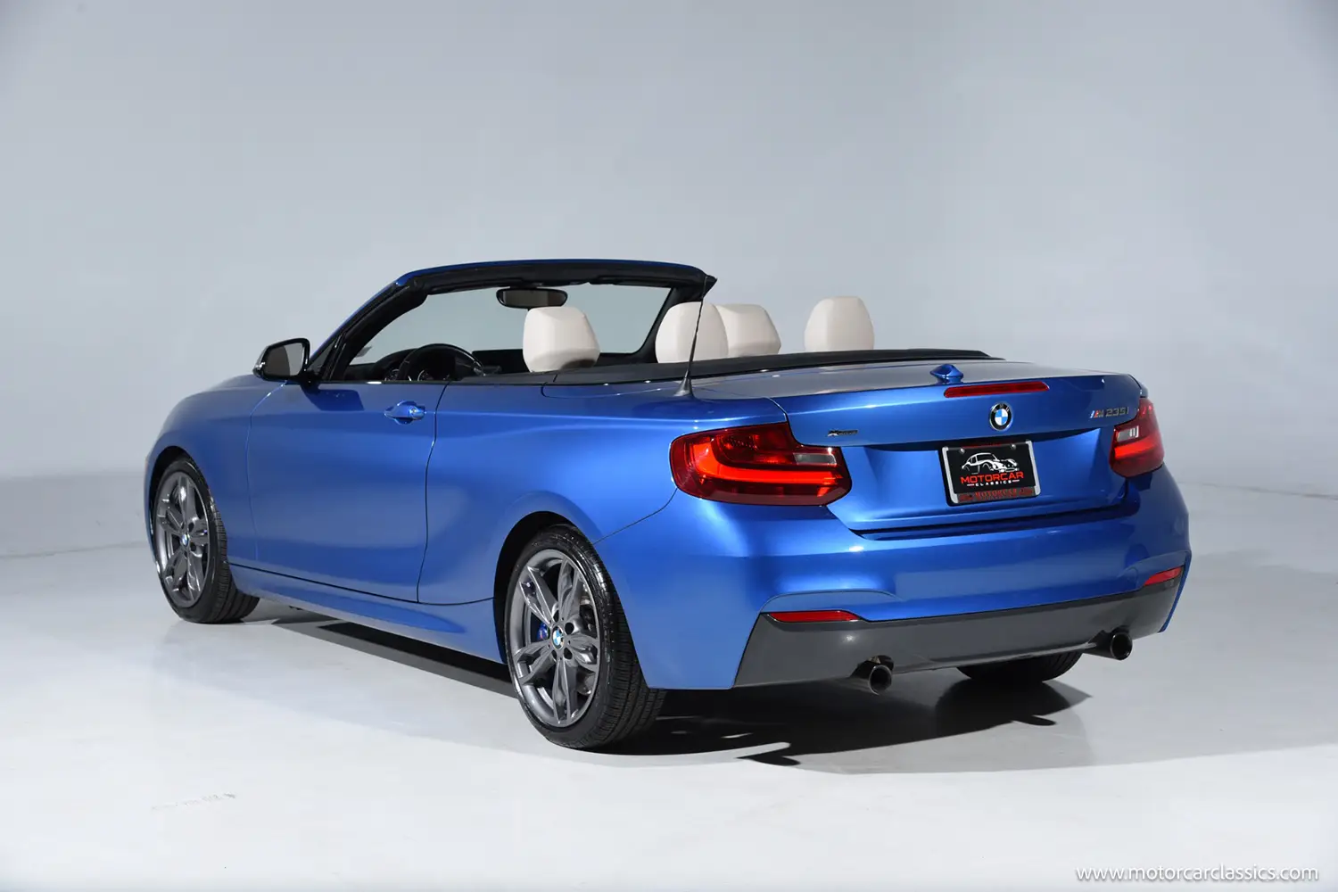 2016 BMW 2 Series M235i xDrive - Photo 10