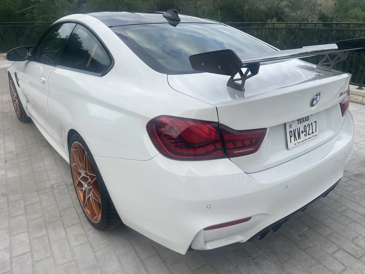 2016 BMW M4 GTS - Photo 11