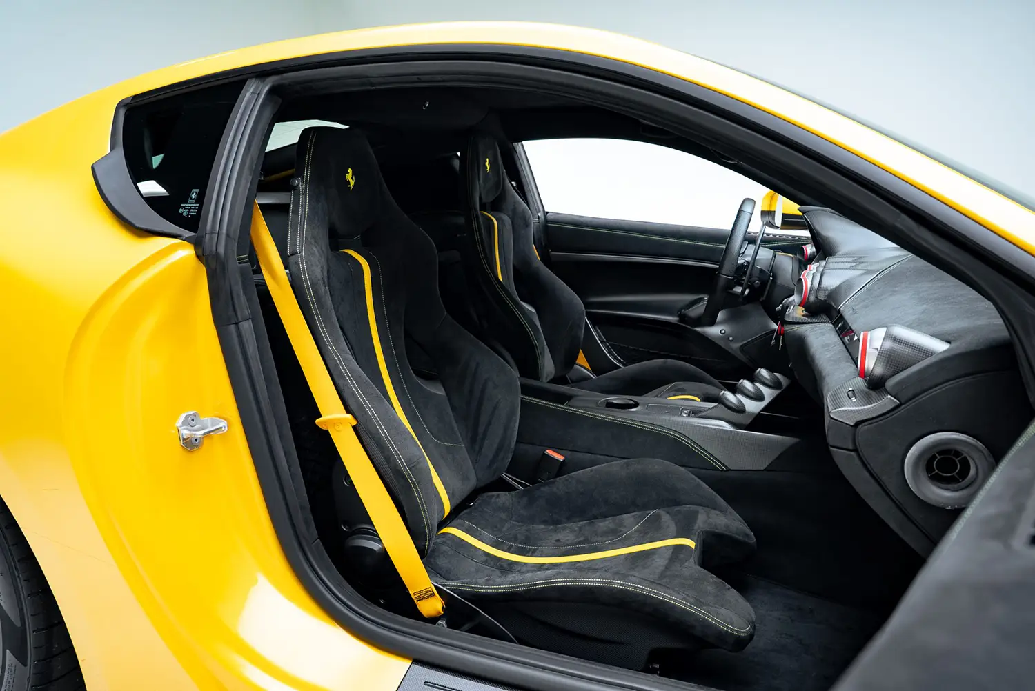 2017 Ferrari F12tdf - Photo 4