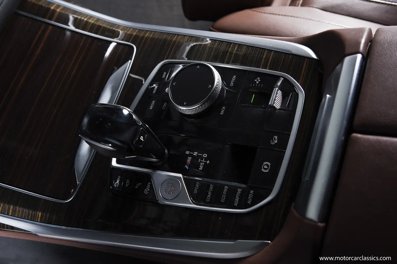 2021 BMW X7 M50i - Photo 14