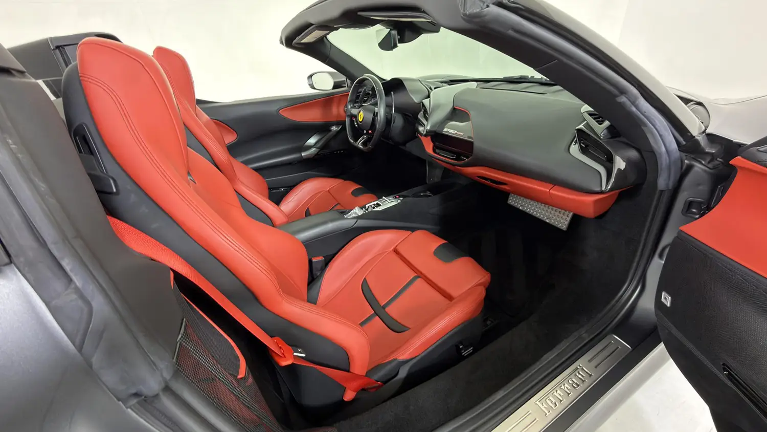2022 Ferrari SF90 Spider 2022 Ferrari SF90 Spider - Photo 4