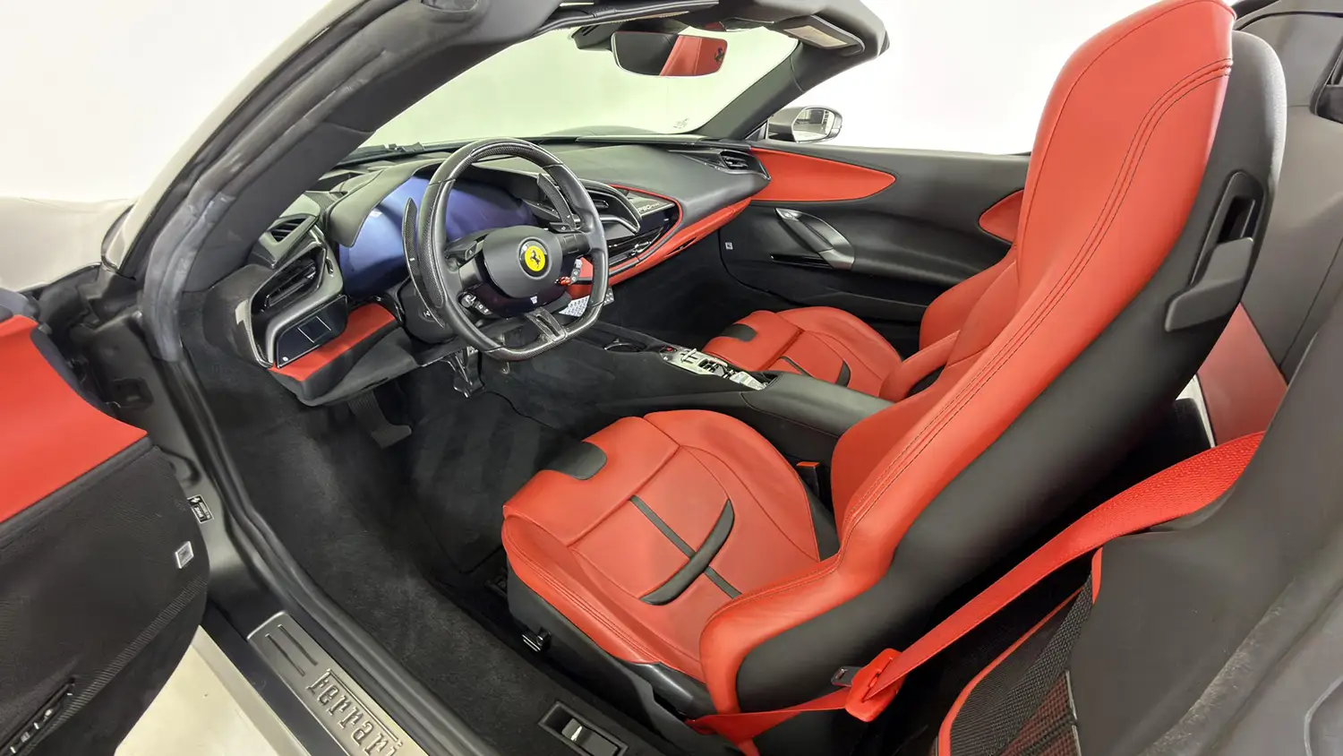 2022 Ferrari SF90 Spider 2022 Ferrari SF90 Spider - Photo 10