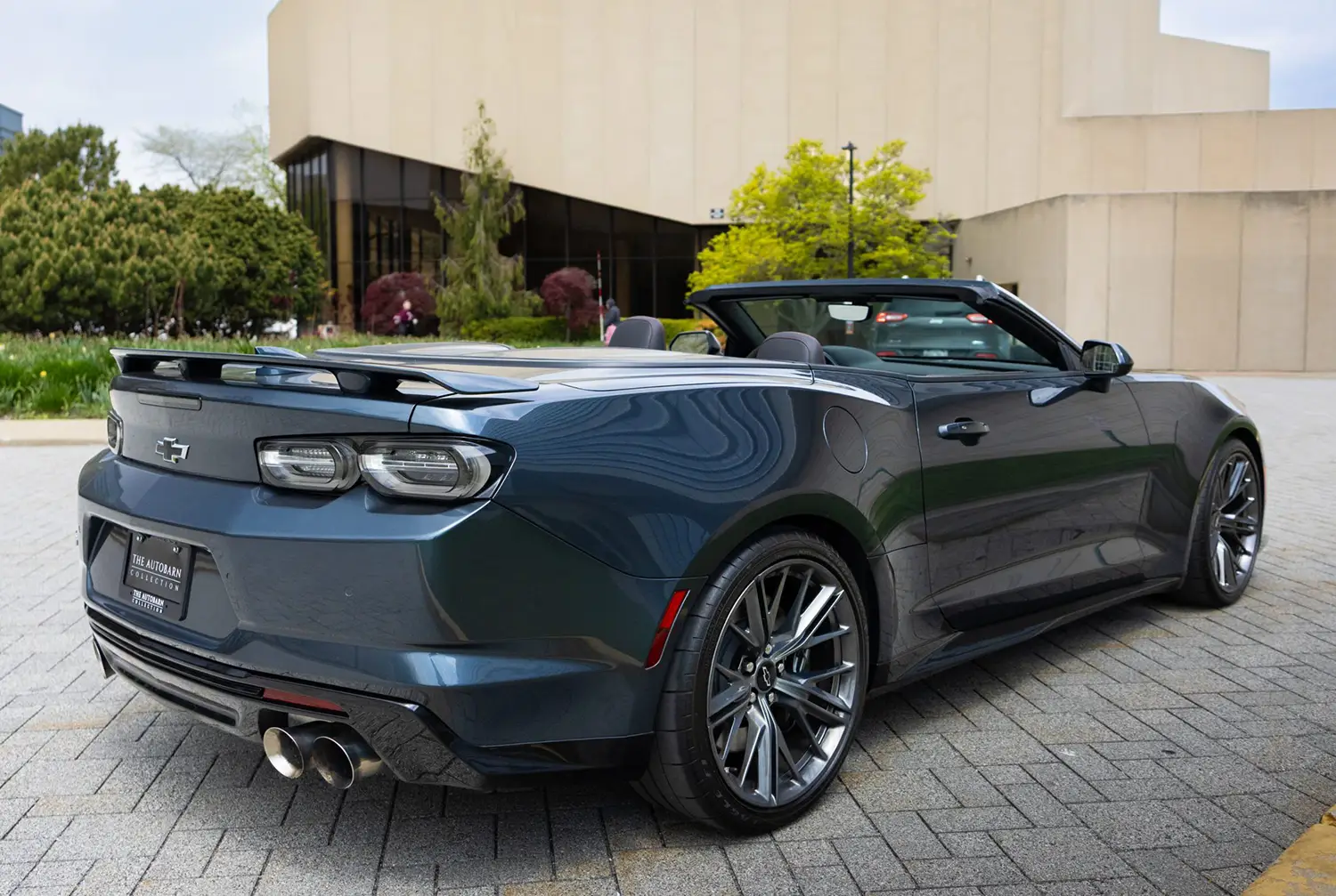 2023 Chevrolet Camaro ZL1 convertible - Photo 3