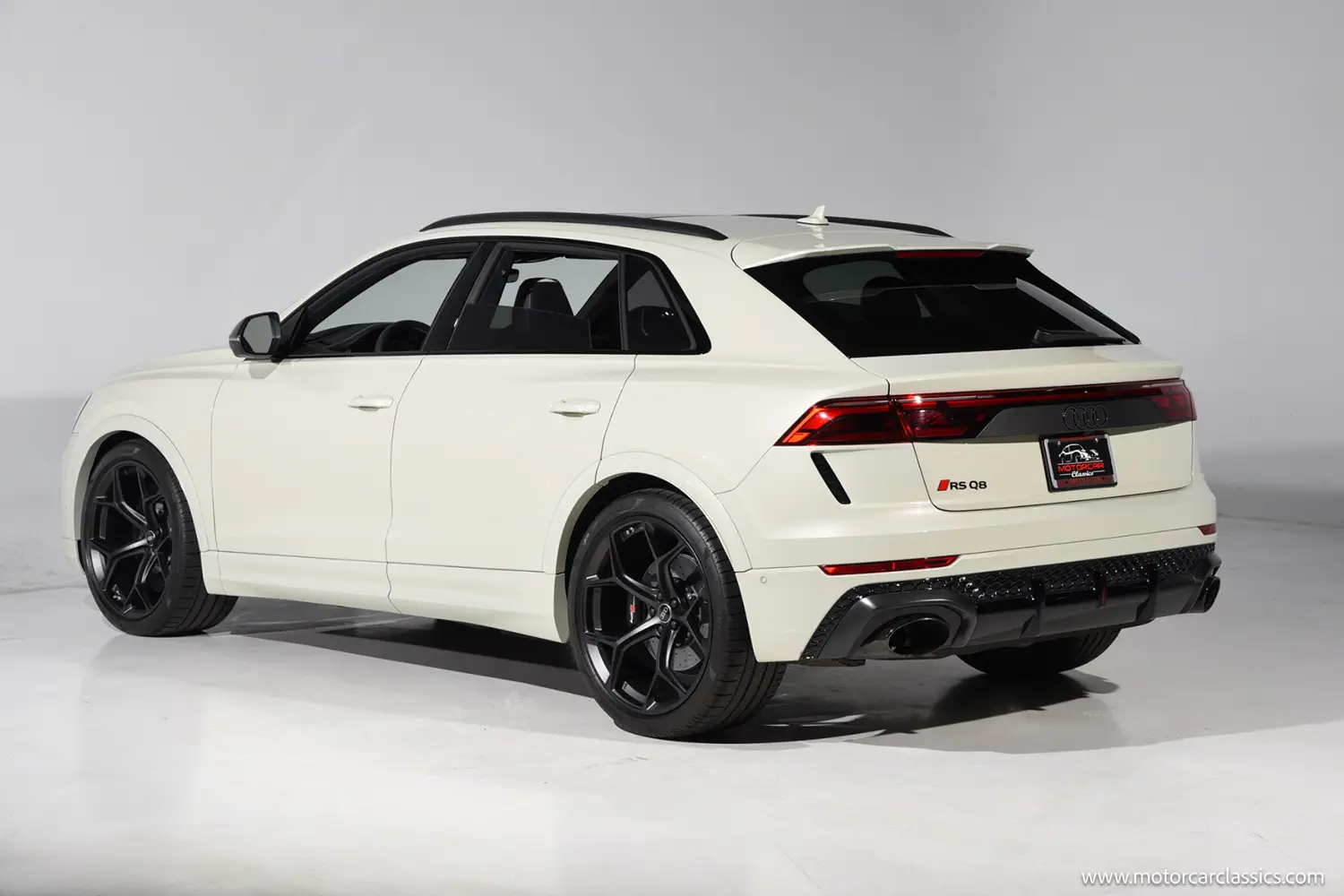 2025 Audi RS Q8 performance - Photo 11