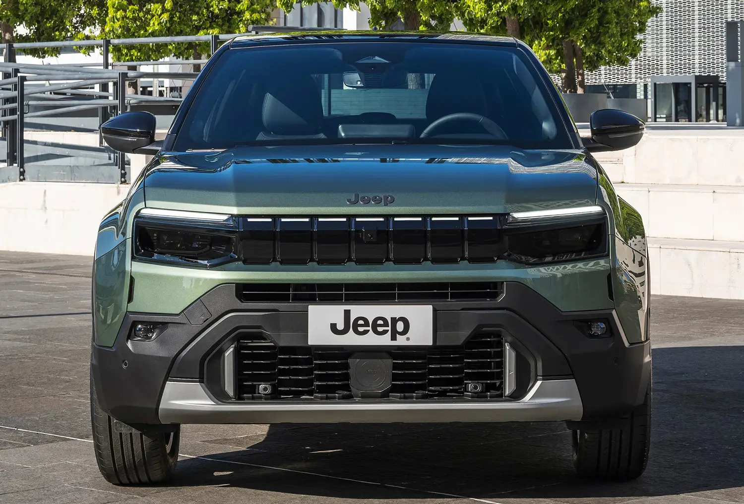 2027 Jeep Avenger - Photo 2