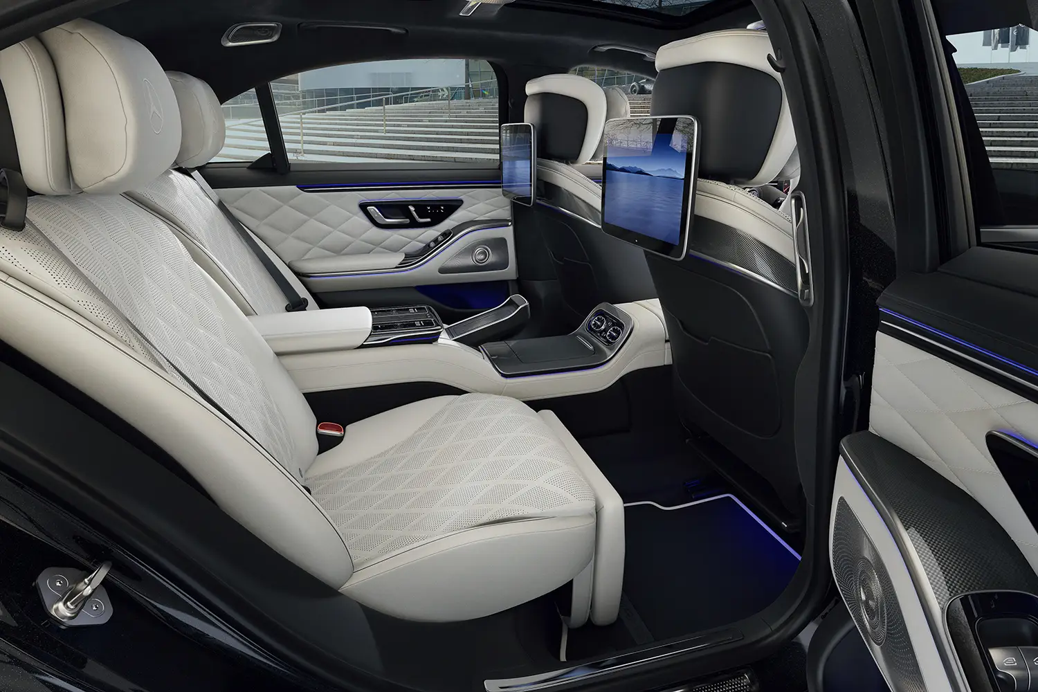 2027 Mercedes-Benz S-Class - Photo 8