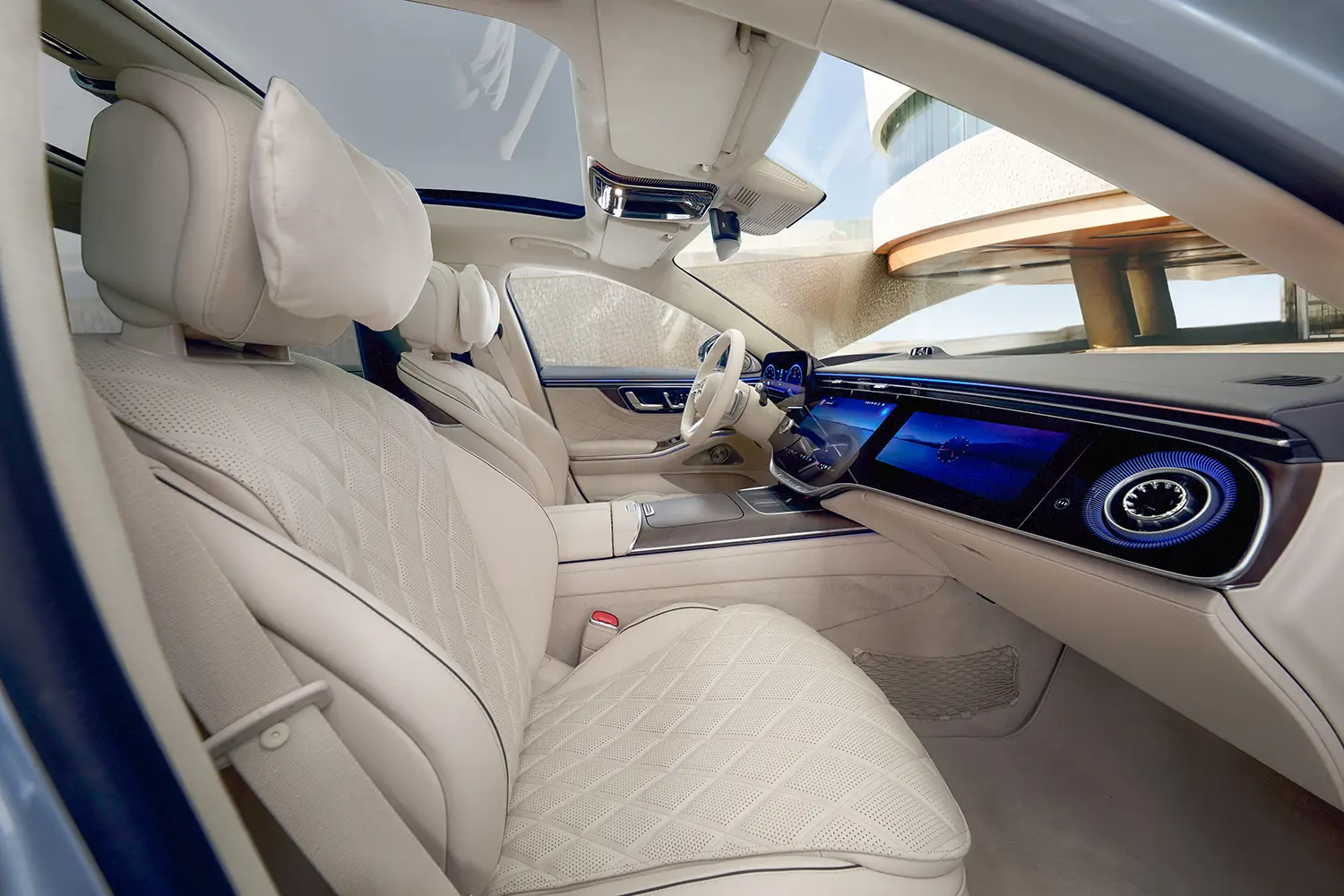 2027 Mercedes-Benz S-Class - Photo 17