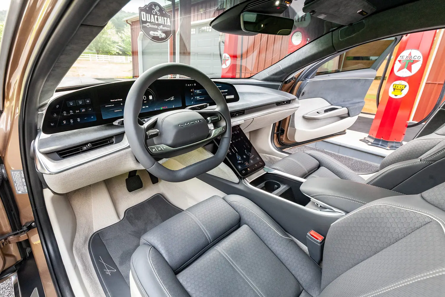 2022 Lucid Air Dream Edition Performance - Photo 11