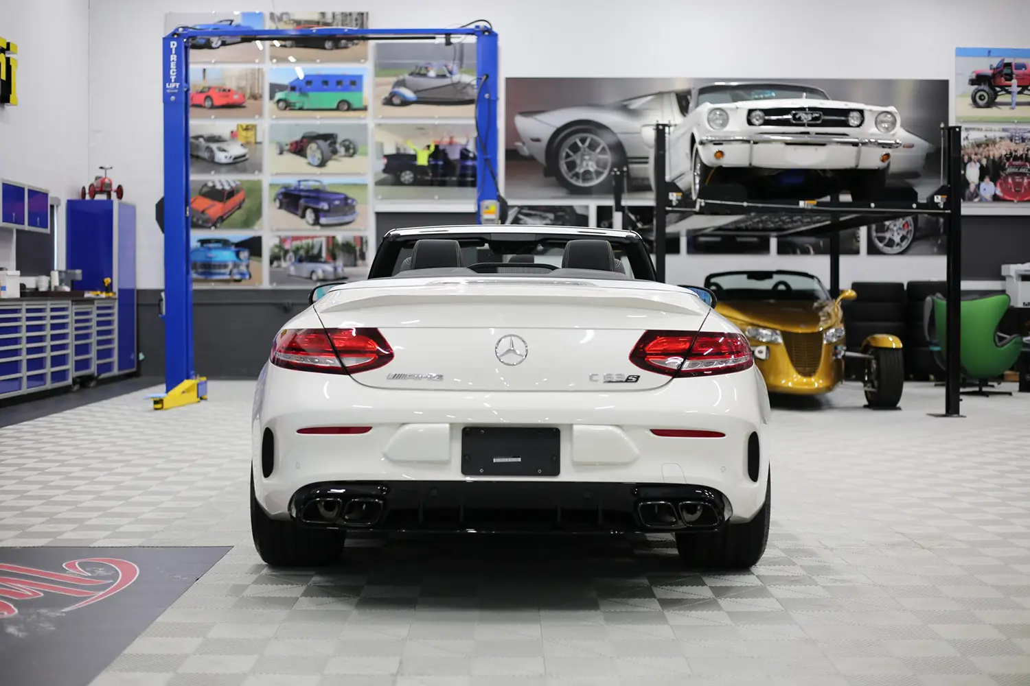2023 Mercedes-AMG C63 S - Photo 3