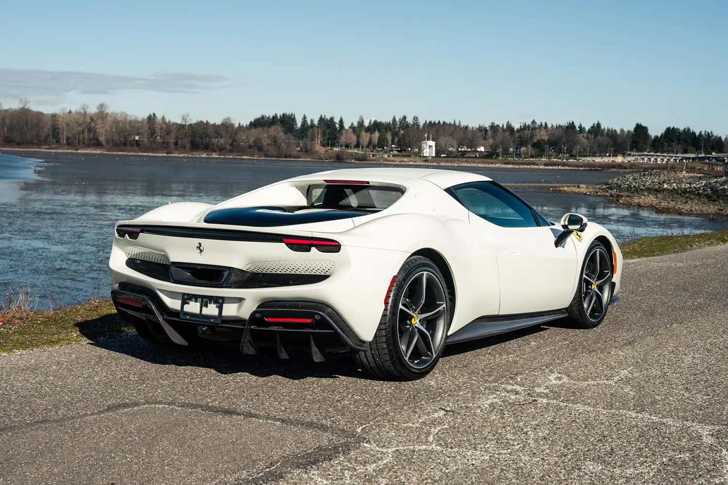 2024 Ferrari 296 GTB - Photo 11