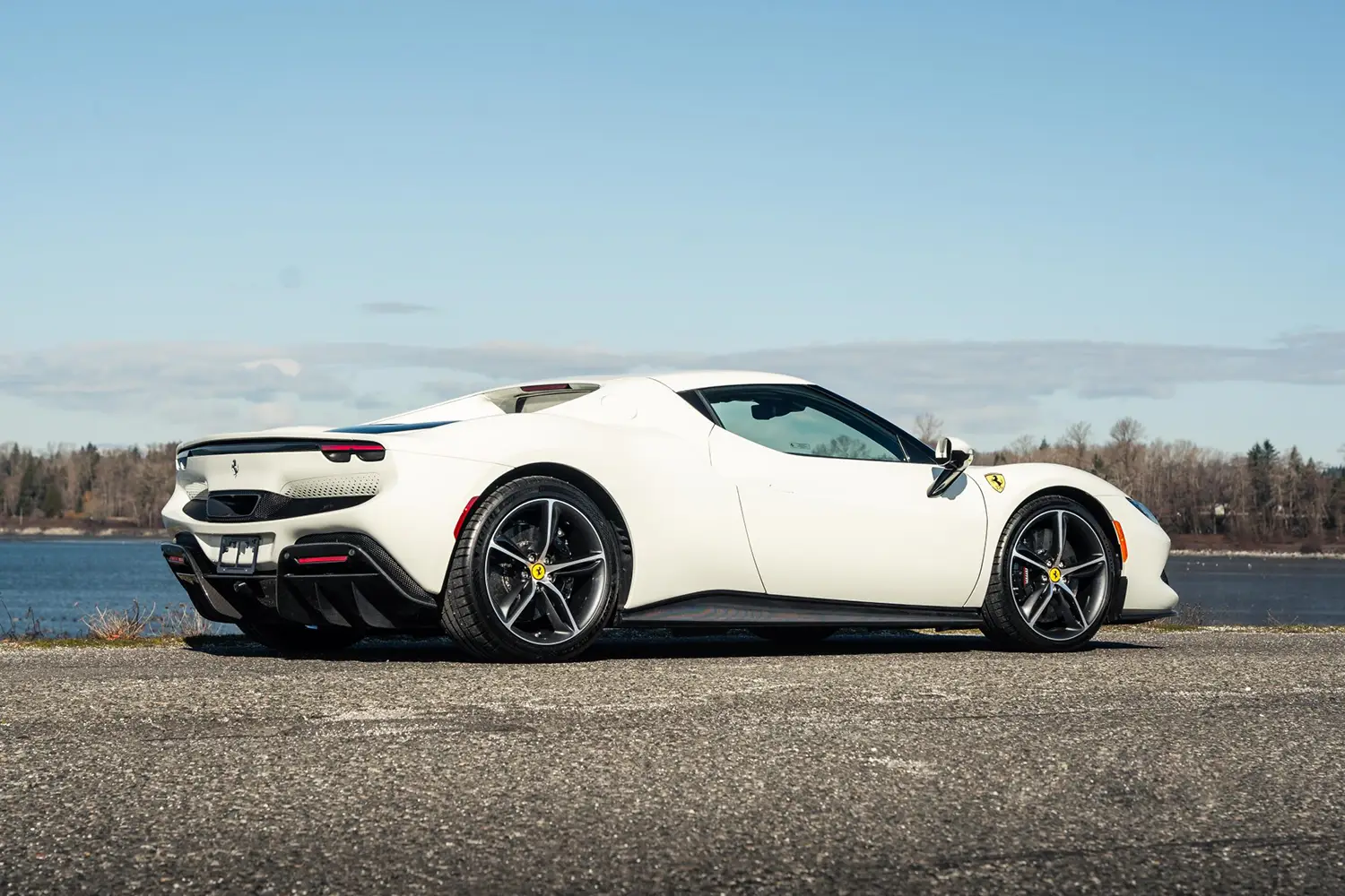 2024 Ferrari 296 GTB - Photo 2