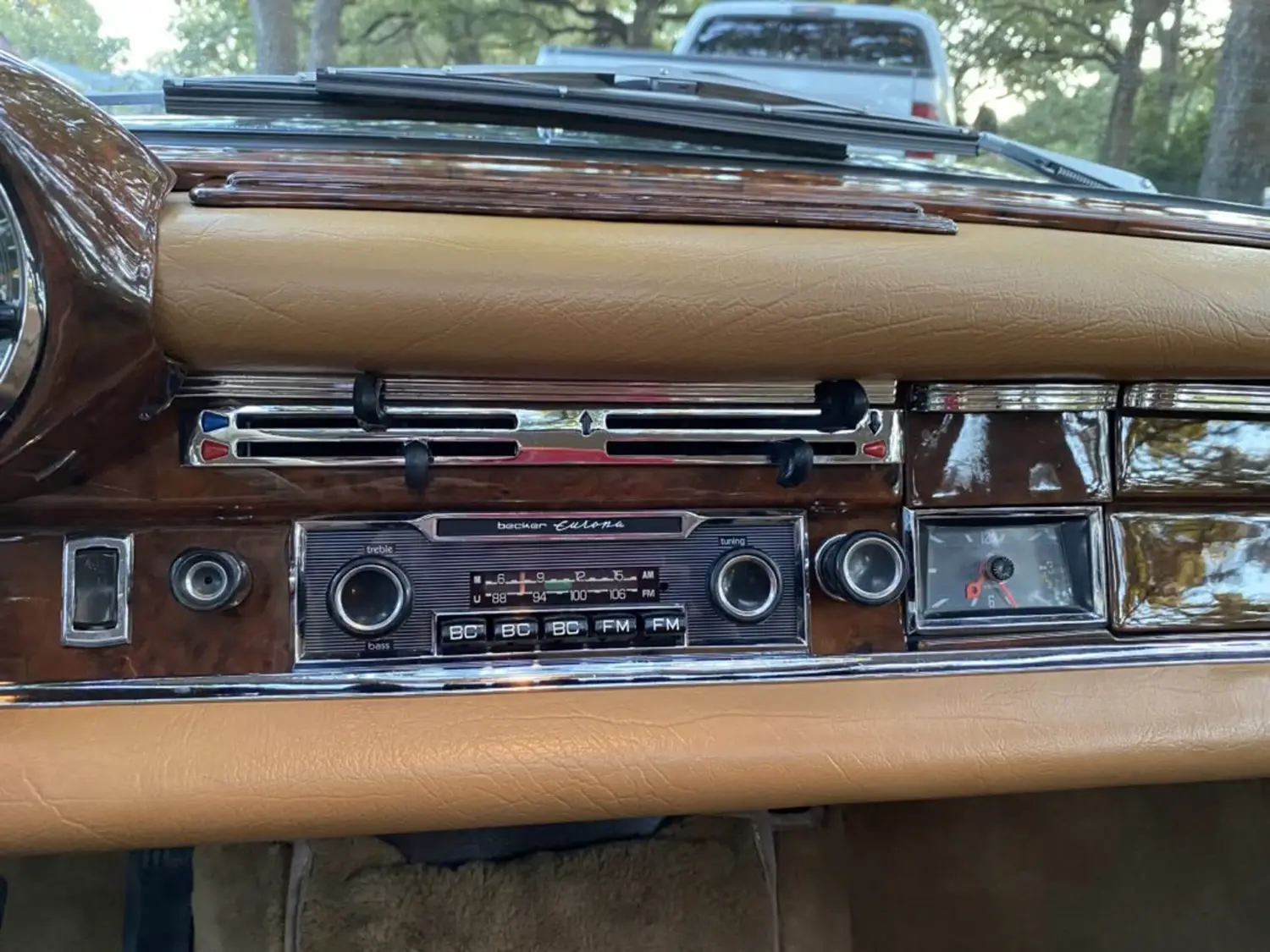 1967 Mercedes-Benz 250SE Coupe - Photo 7