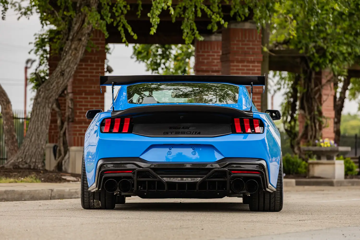 2026 Ford Shelby GT350/TA - Photo 10