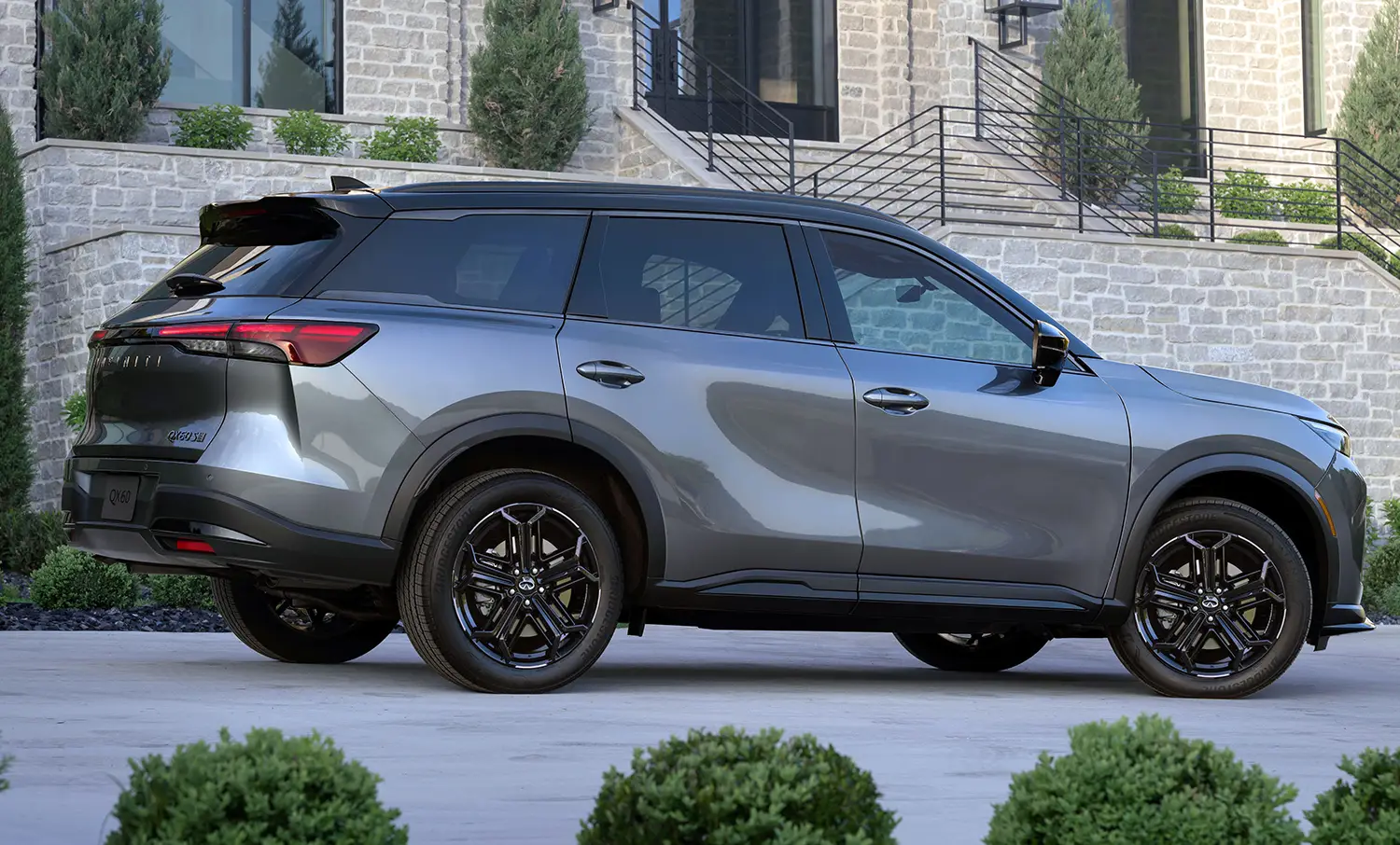 2027 Infiniti QX60 - Photo 4