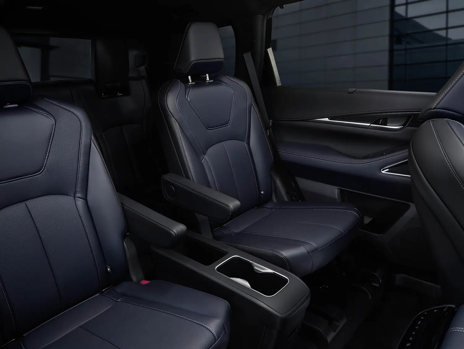 2027 Infiniti QX60 - Photo 10