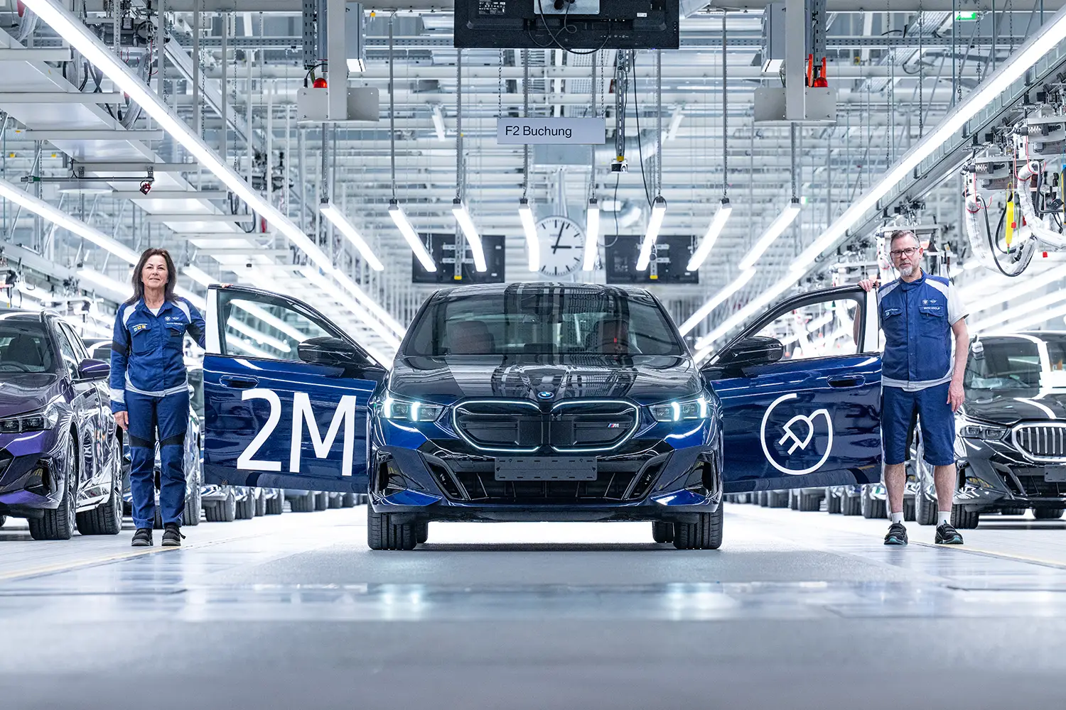 BMW i5 M60 xDrive - Photo 4