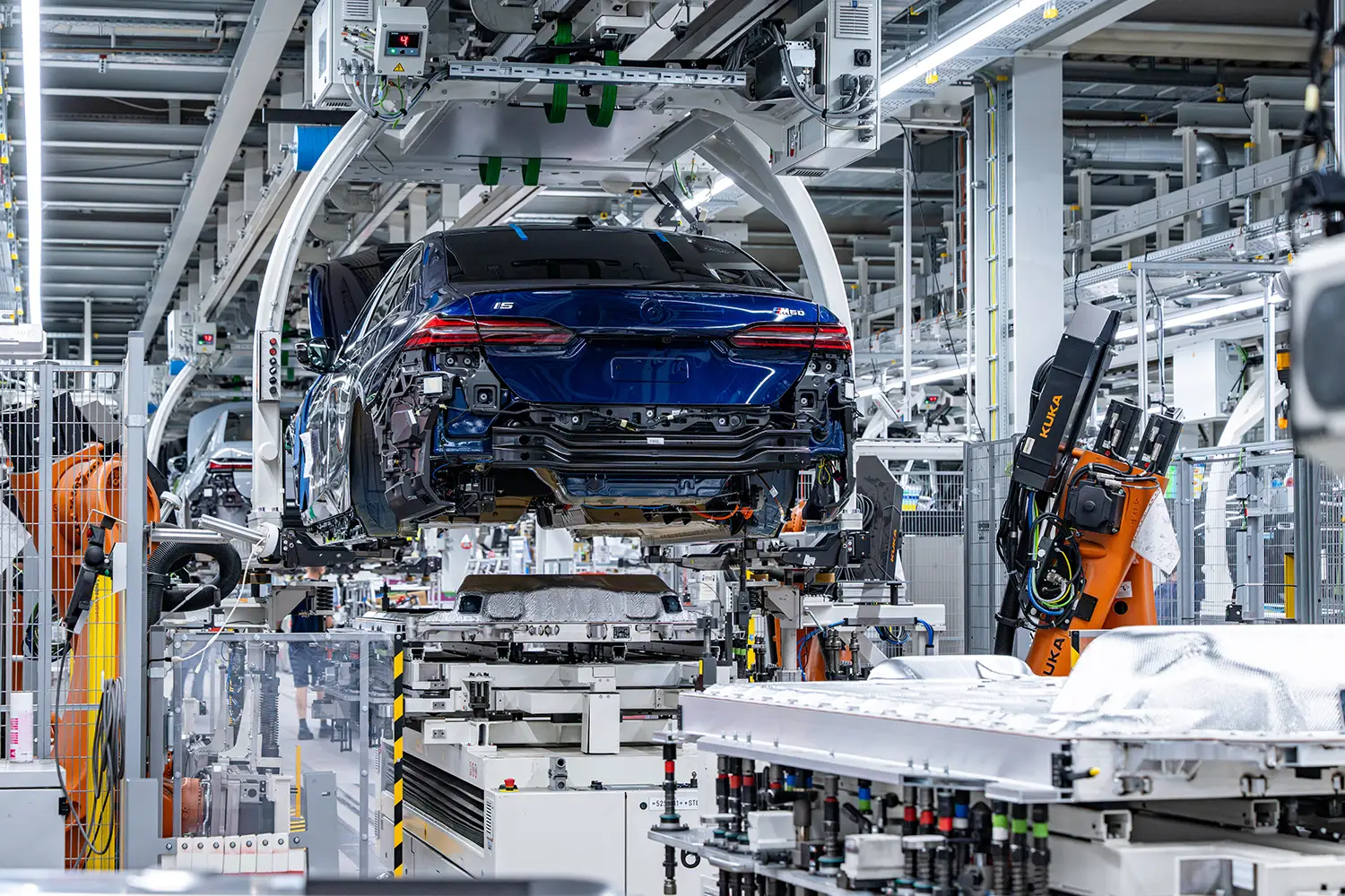 BMW i5 M60 xDrive - Photo 3