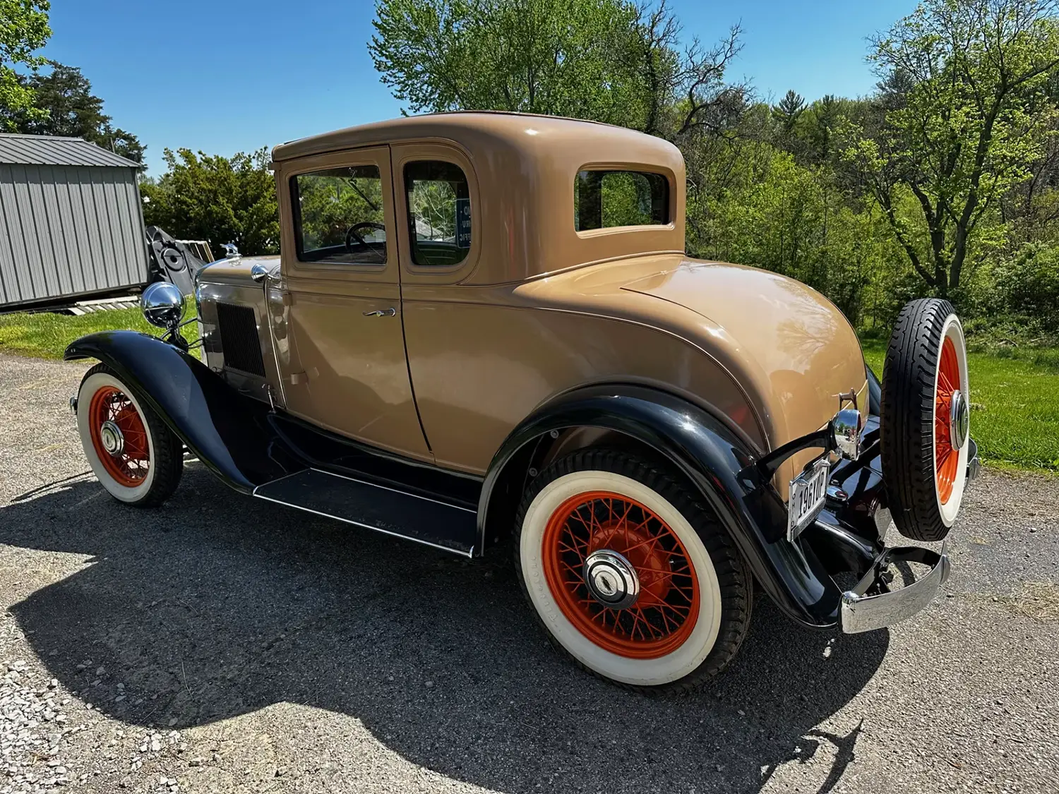 1931 Chevrolet Coupe - Photo 2