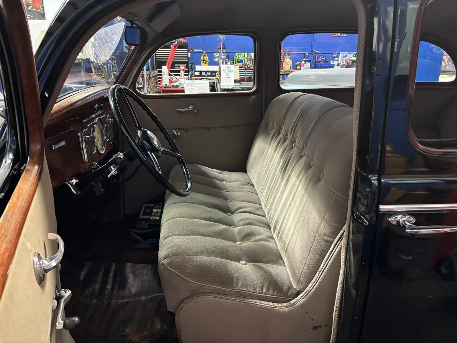 1936 Dodge D2 Touring Sedan - Photo 4