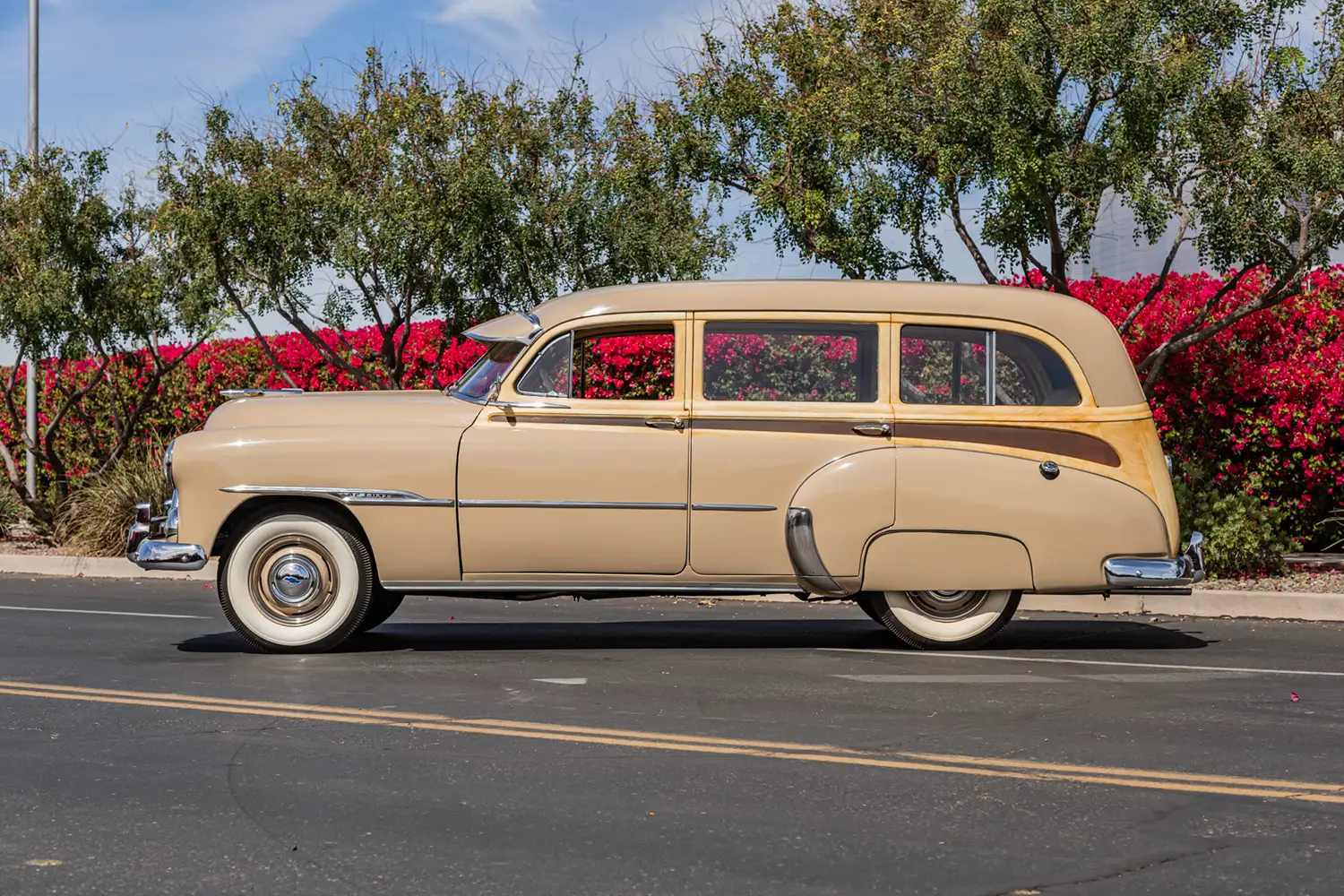 1951 Chevrolet Styleline Deluxe Wagon - Photo 9