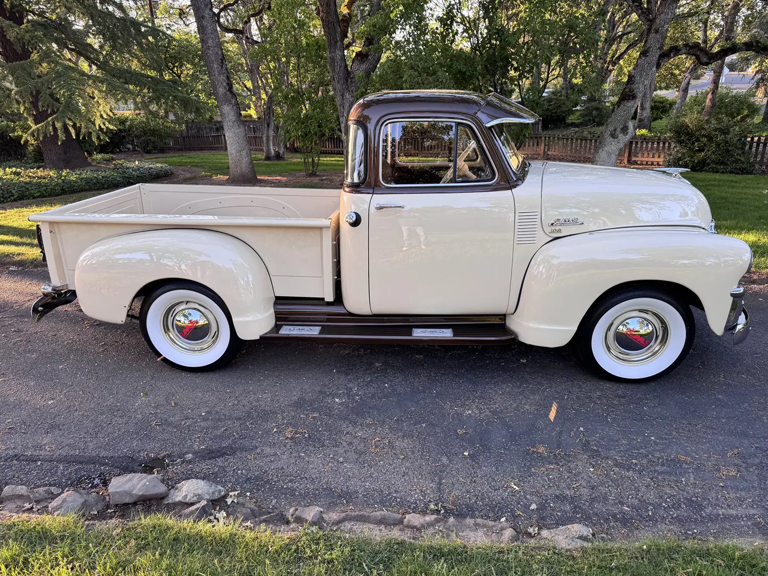 1954 GMC 100 Deluxe - Photo 2