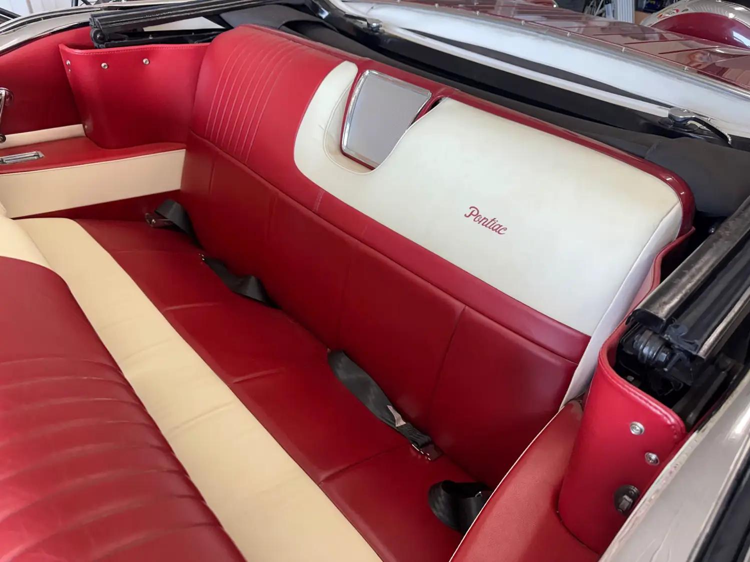 1958 Pontiac Chieftain Convertible - Photo 7