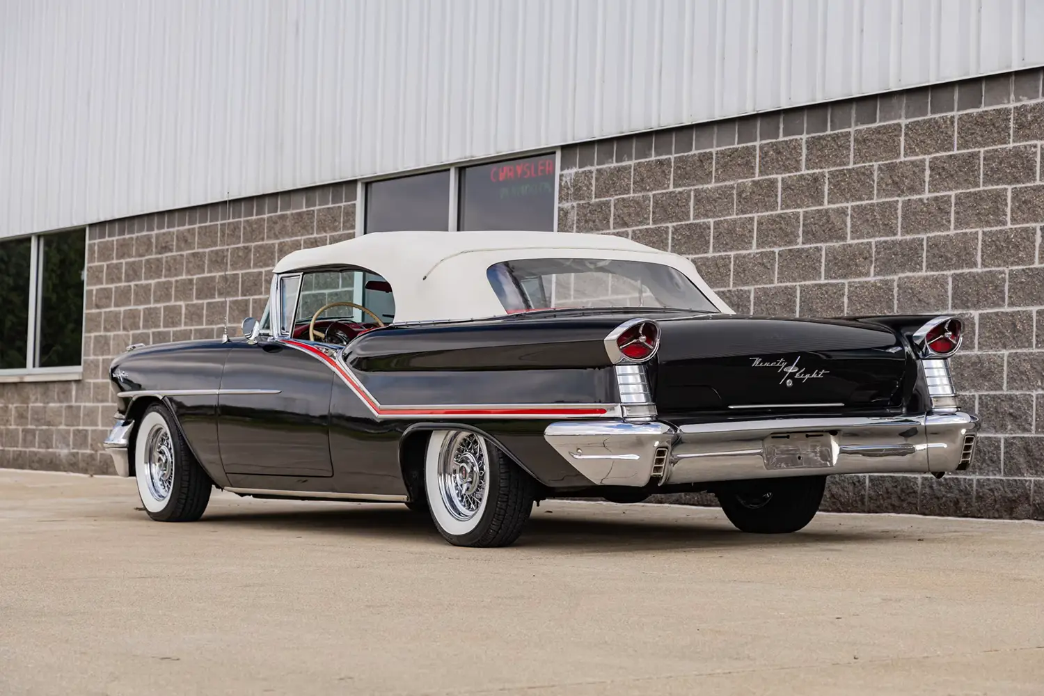 1957 Oldsmobile 98 Starfire Convertible - Photo 3