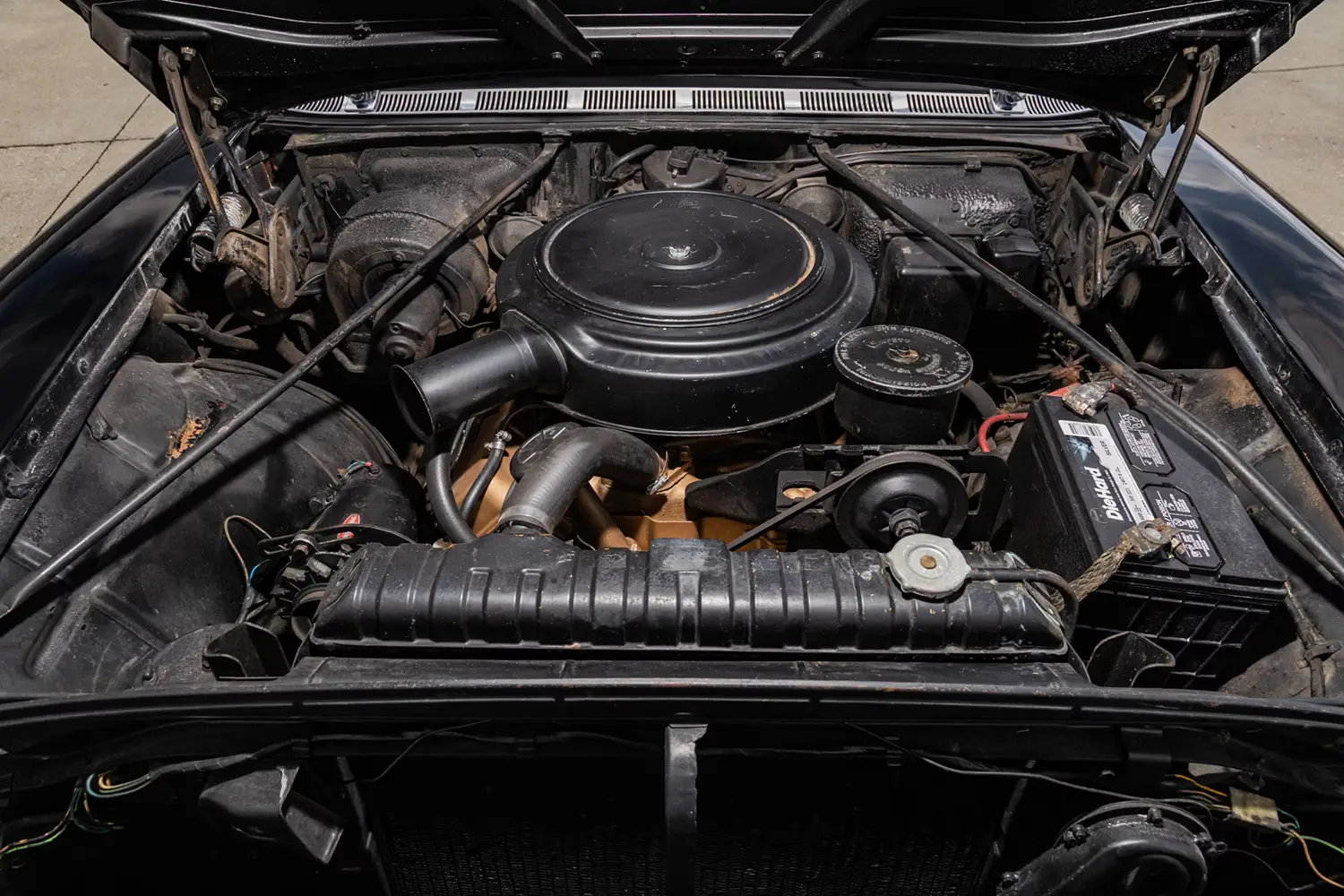 1957 Oldsmobile 98 Starfire Convertible - Photo 5