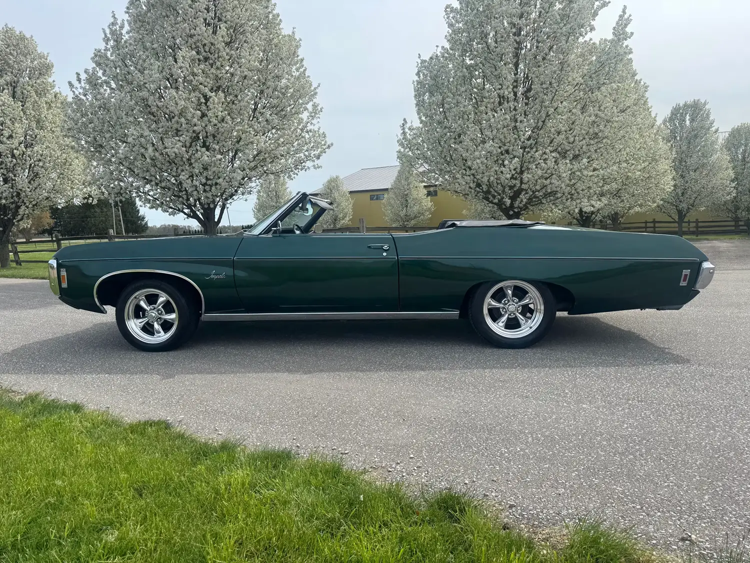 1969 Chevrolet Impala Convertible - Photo 1