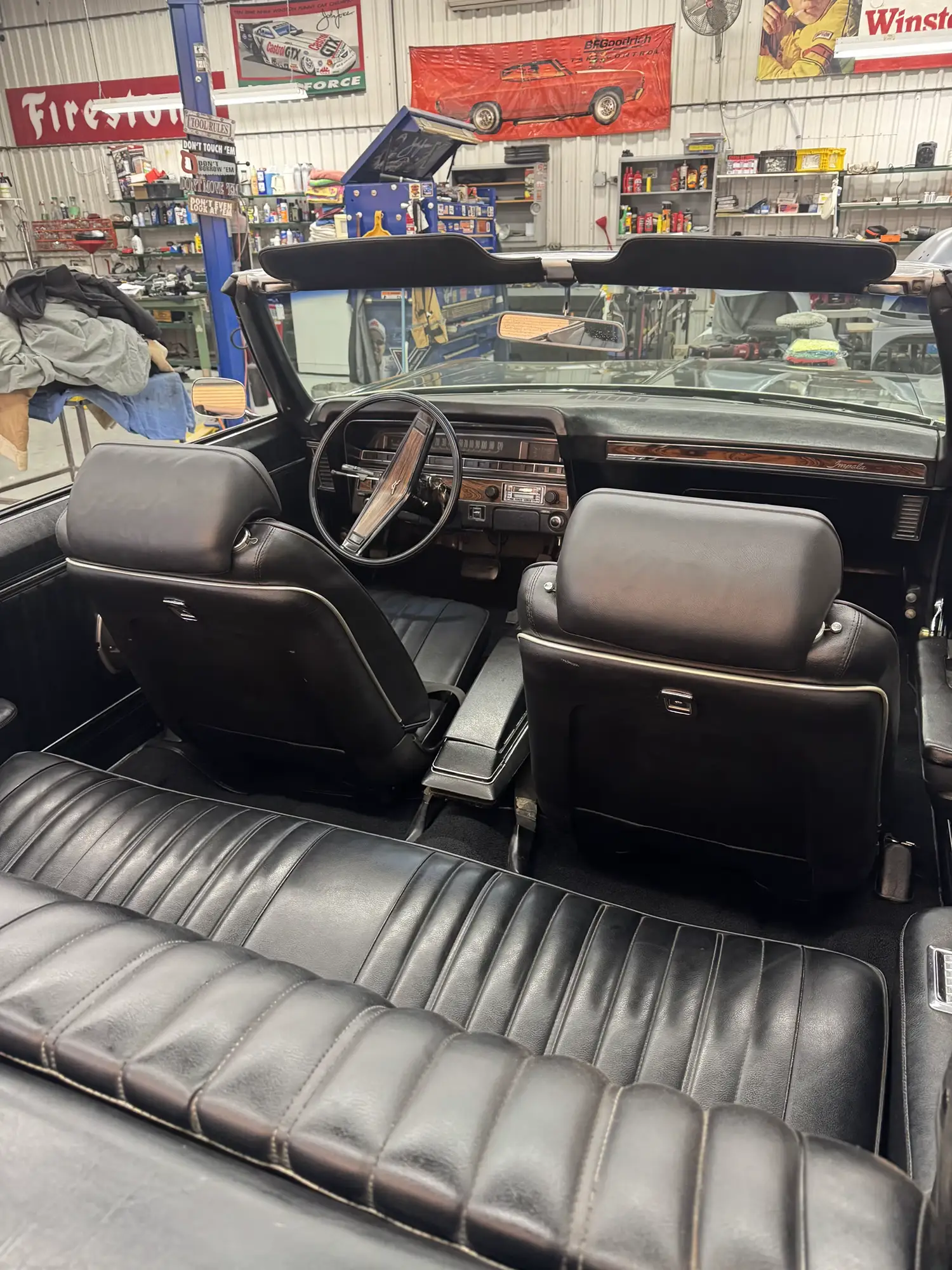 1969 Chevrolet Impala Convertible - Photo 4