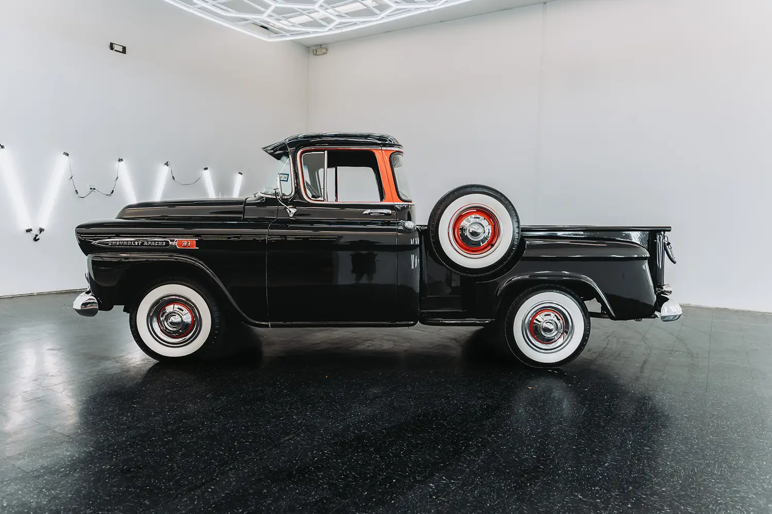 1959 Chevrolet Apache 3100 - Photo 3