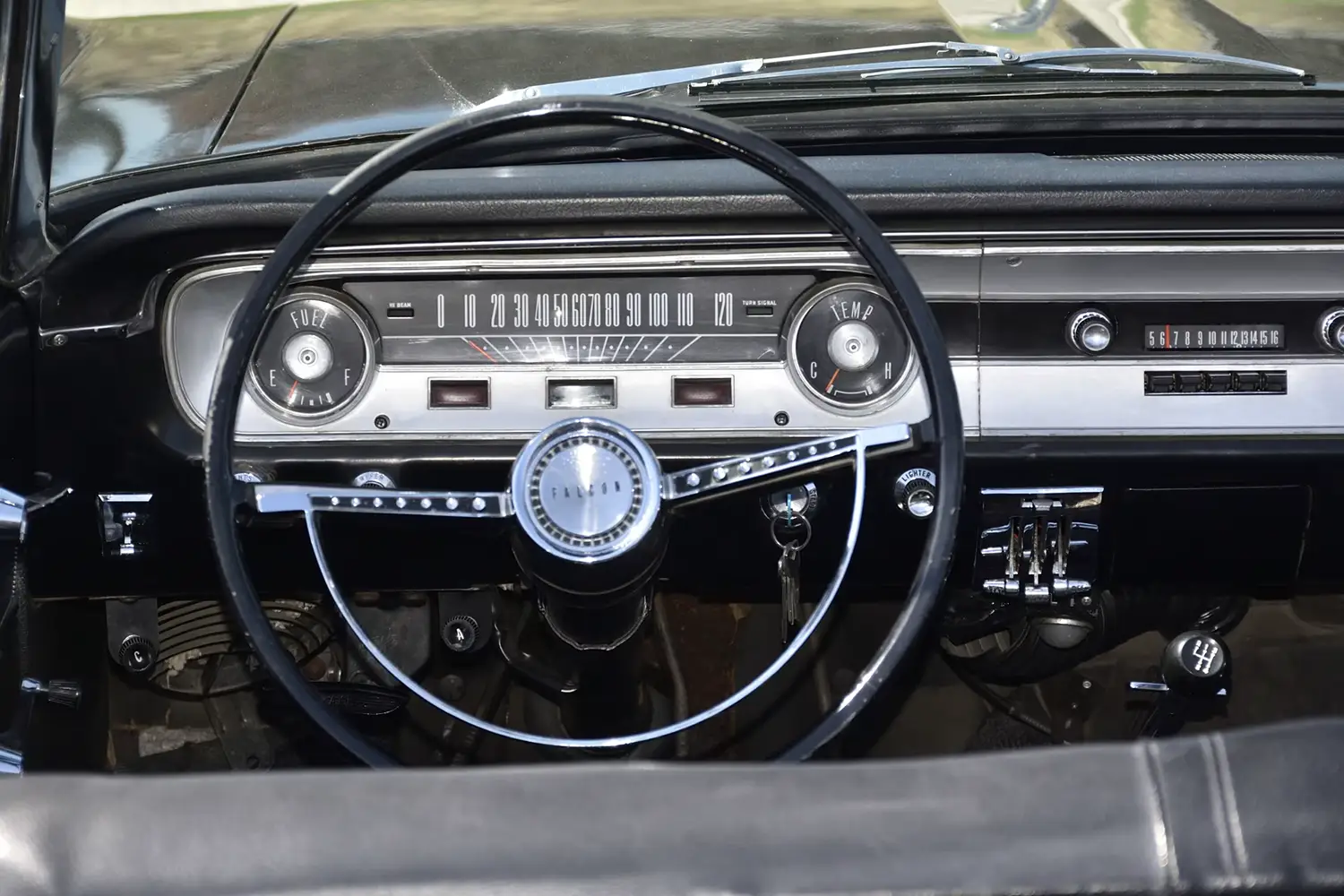 1964 Ford Falcon Futura Convertible - Photo 8